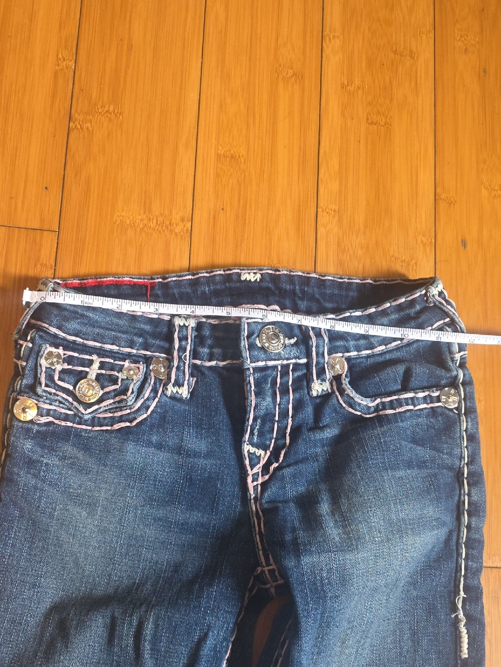 True Religion Women's Dark Blue Skinny Jeans with White Contrast Stitching